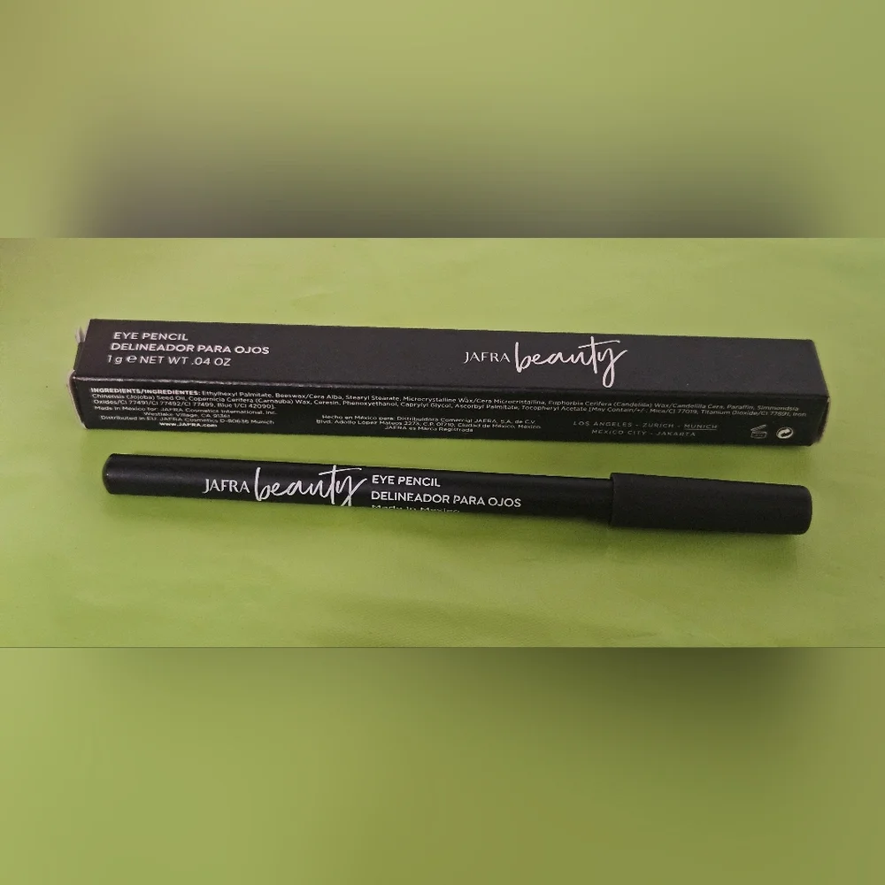 JAFRA Beauty Rich Brown Eyeliner
